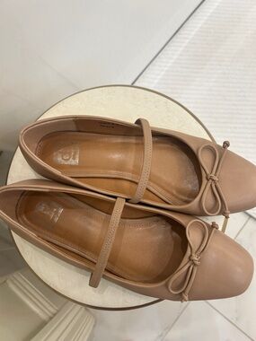 Dolce Vita Neutral Tan Bow Ballet Flats with Strap